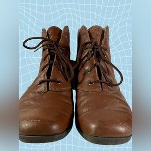 Ros Hommerson Vintage Women’s Brown Leather Ankle Boots Size 9.5M